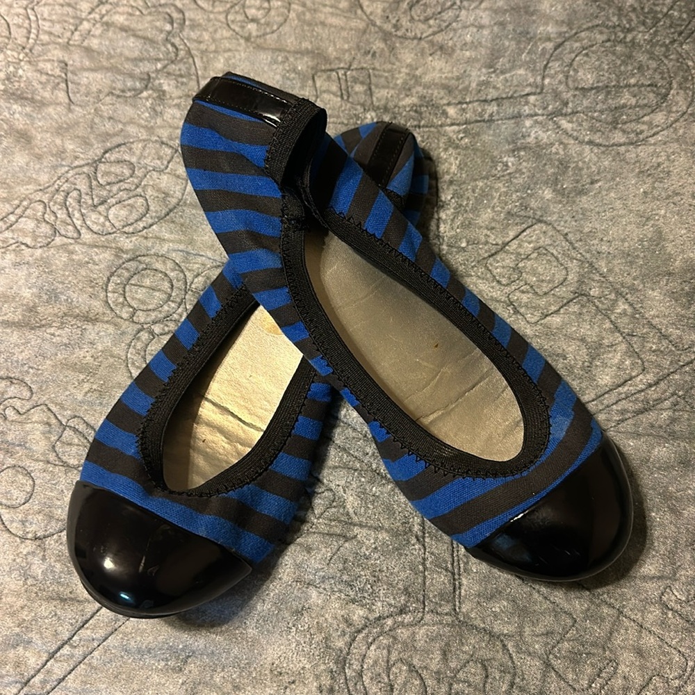 Black&Blue Striped Flats